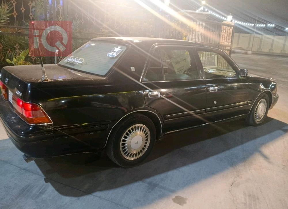 تويوتا كراون